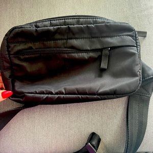 Aritzia main character black belt bag